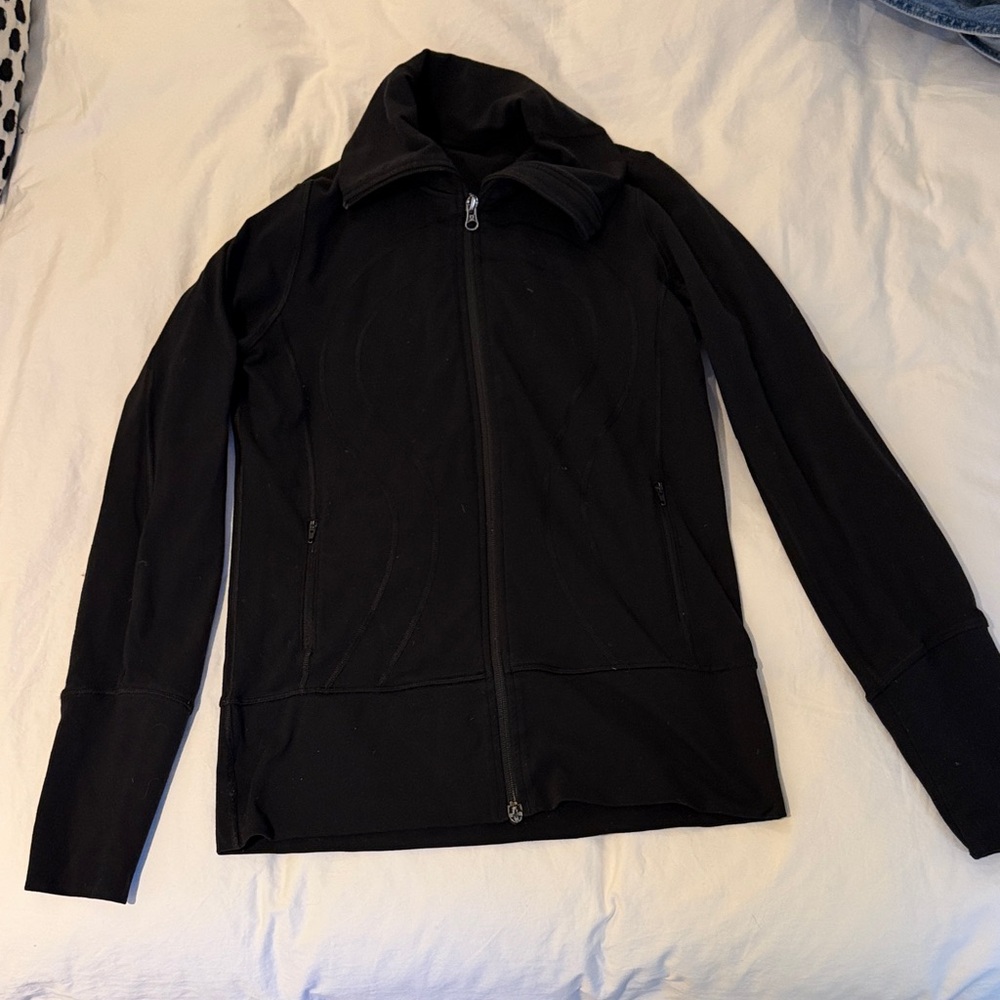 Lululemon Size 8 Jacket Black